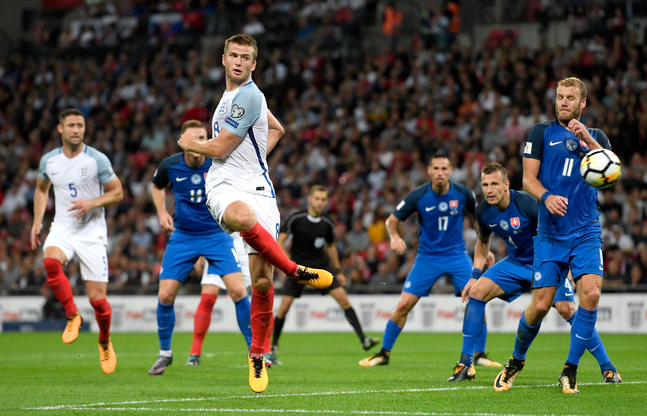 理体现得尤 理体现得尤