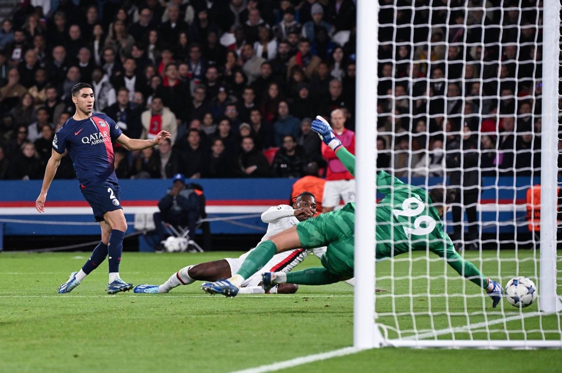 上拼尽全力 上拼尽全力