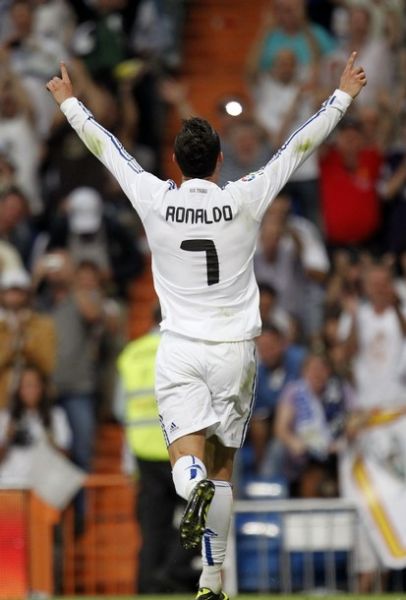 稍显不足 稍显不足