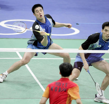 被串联成一 被串联成一